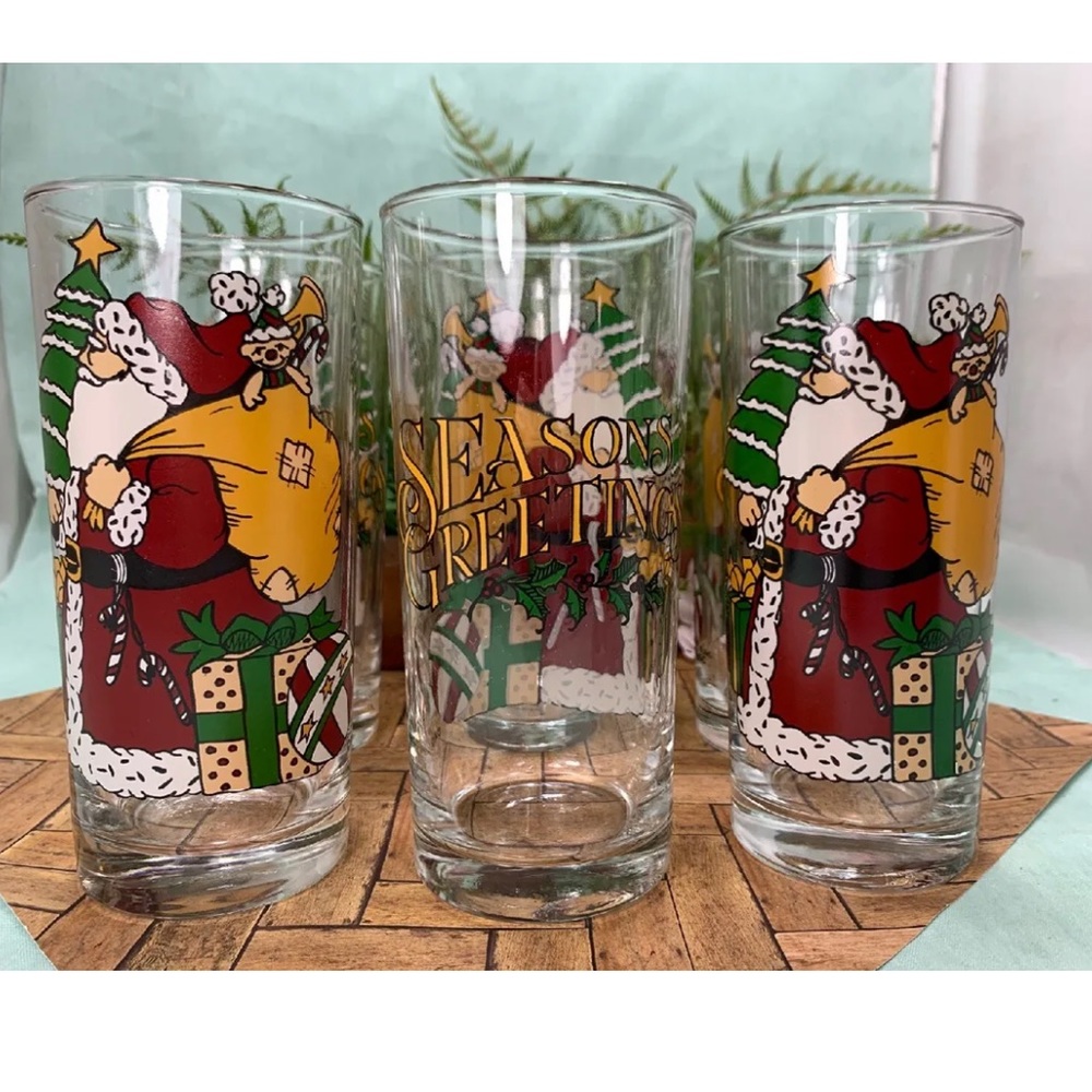 - ⭐️6 Vintage Anchor Hocking Seasons Greetings Santa Claus Glass Tumblers…